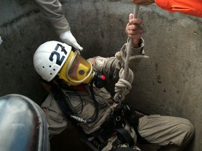 trabalho em espaco confinado