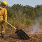 Abafador de fogo em uso